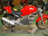 2001 Ducati Monster 600 photo